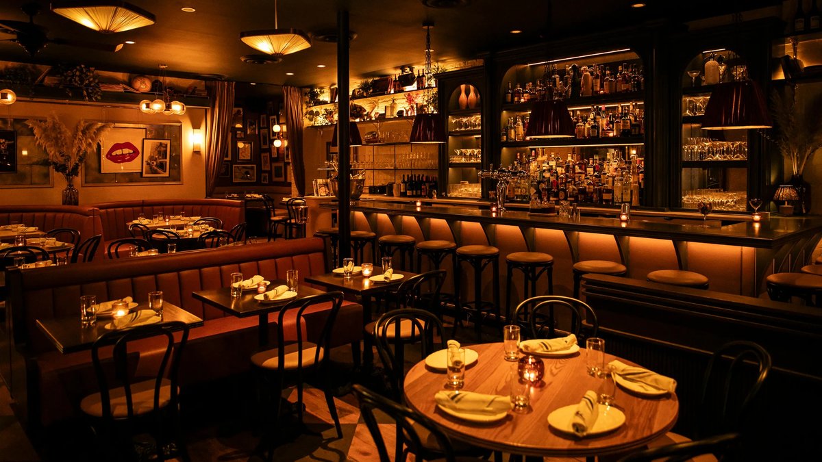 Fine Dining & Romantic Restaurants Define Unparalleled Culinary Elegance